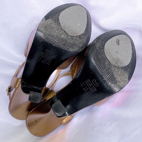 Bebe Metallic Heels - Picture 6 of 8